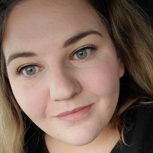 Meet your Posher, Krystal-ann